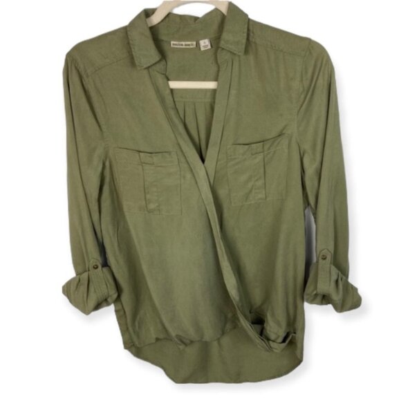 Anthropologie Army Green Faux Wrap Top Blouse Size 0 Holding Horses Olive Boho - Picture 3 of 9